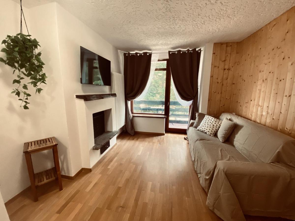 Apartmán La Finestra Sul Brenta Con Posto Auto Privato Al Centro Di Mad Di Campiglio Cipat O22233-At-O13262 Folgarida Exteriér fotografie