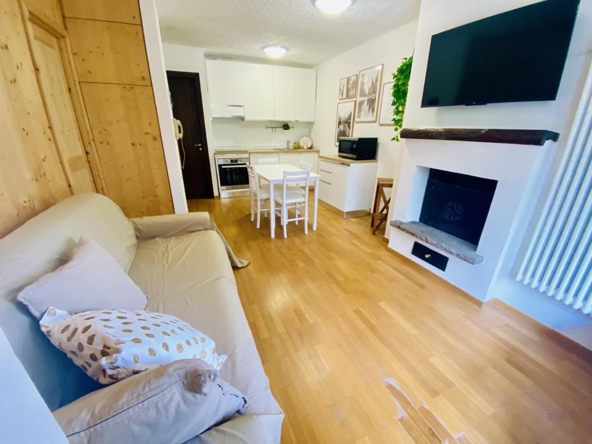 Apartmán La Finestra Sul Brenta Con Posto Auto Privato Al Centro Di Mad Di Campiglio Cipat O22233-At-O13262 Folgarida Exteriér fotografie